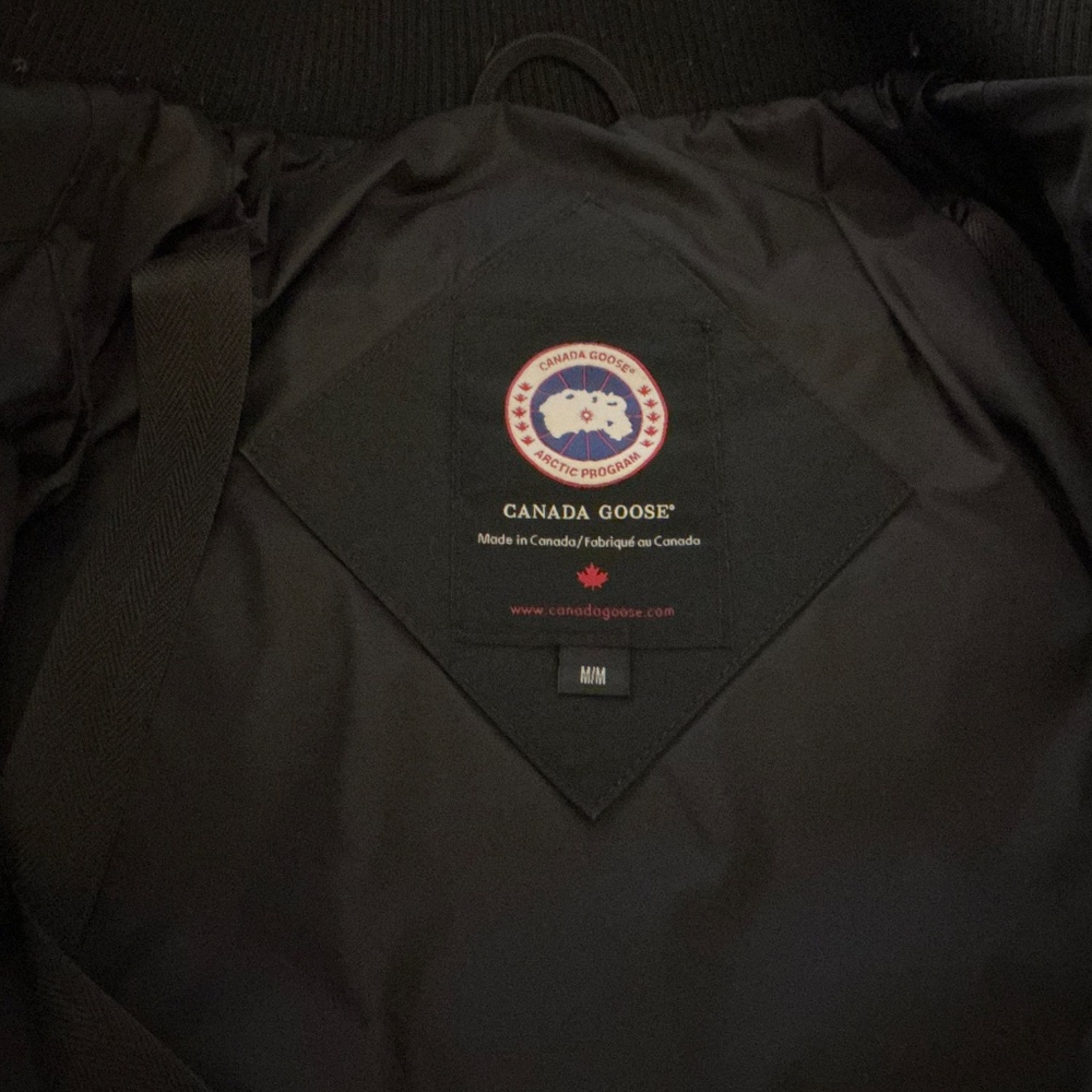 Canada Goose Women Black Bomber Down Jacket - Picture 5 of 16
